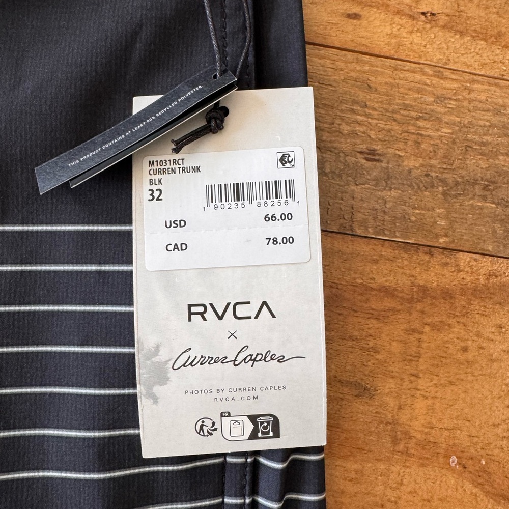 RVCA Men's Curren Caples Black Board Shorts NWT! Size 32 - Picture 2 of 5